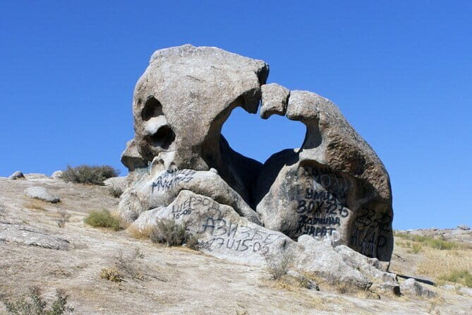 1 Day Tour to Shakhrisabz: Motherland of Amir Temur - Sultan Saodat complex: Jahangir’s name written into gates and tombs