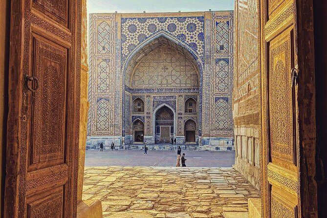 All in One Day Tour of Samarkand from Tashkent - Siab Bazaar: a short taste of daily Samarkand