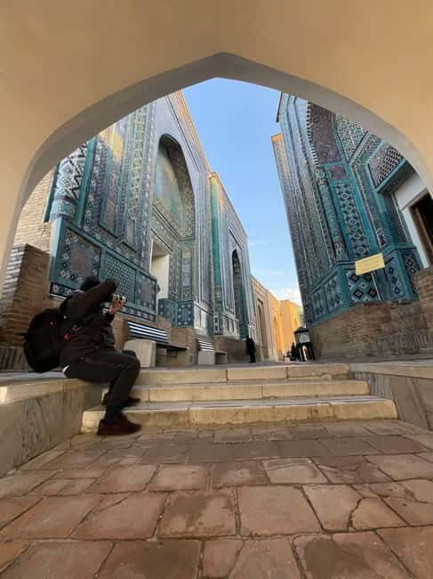 Ancient and Modern Tour in Samarkand with Transport - How the guide turns monuments into photos you’ll actually use