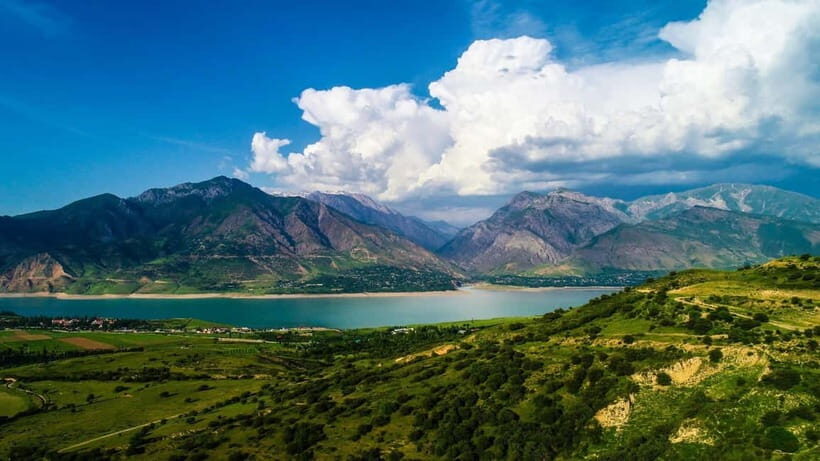 Best of Tashkent Mountains: Amirsoy, Chimgan & Charvak Trip - Tashkent Pickup to Amirsoy Resort: A Fast Route to Real Heights