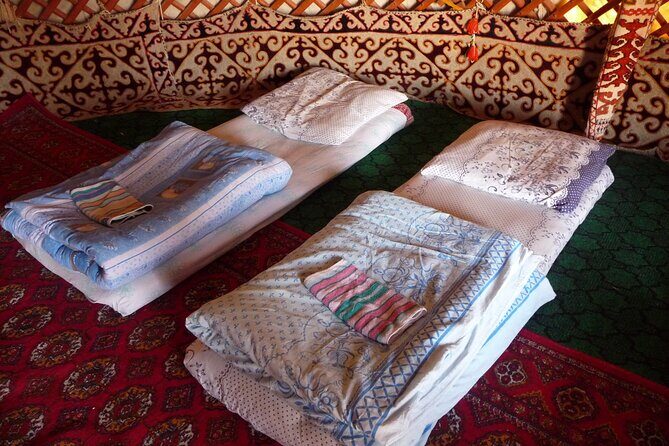 Desert Yurt Camp tour - 2 days (shared) - Day 2: breakfast, then a 4-hour run to Samarkand