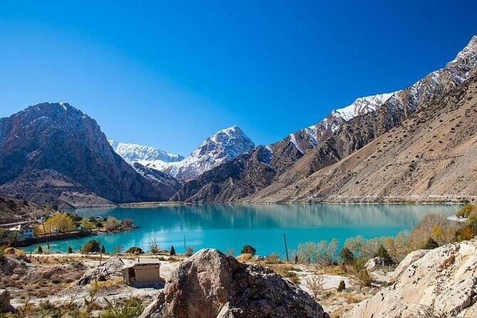 From Samarkand: Day Trip to Tajikistan's Seven Lakes - Crossing Into Tajikistan With Help From Your Guide