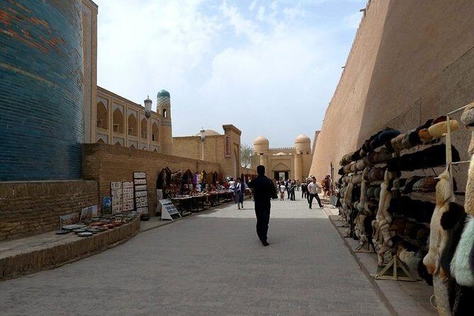 Khiva day tour - Itchan-Kala Gets You Oriented Fast