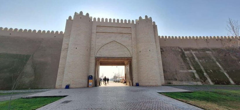 One day tour to Shakhrisabz: Motherland of Amir Temur - Heart-stone: A Natural Detail Worth Pulling Over For