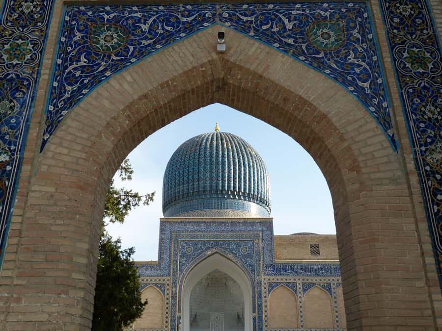 Samarkan City Tour From Tashkent - Stop 6: Siab Bazaar, a Short Cultural Break That’s Actually Useful