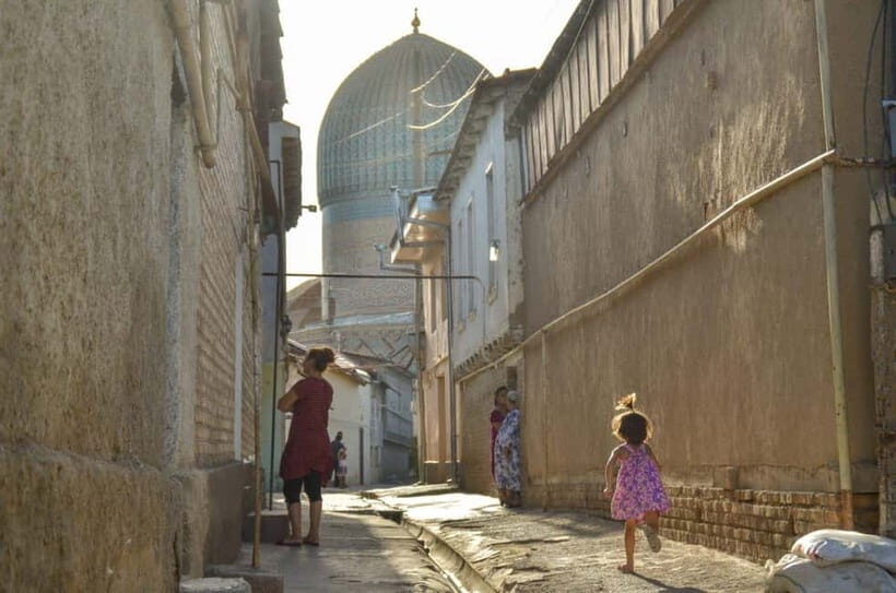 Samarkand City Tour: Ancient Domes & Timeless Stories - Meeting Point by the Shah-i-Zinda Red ATM