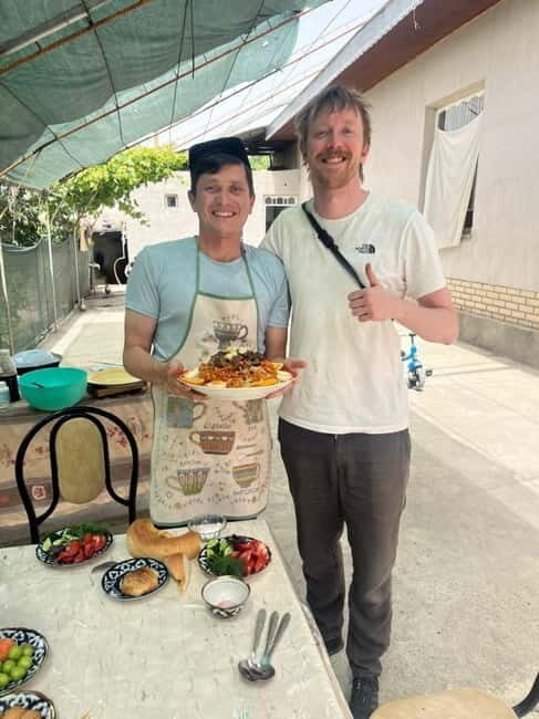 Samarkand: Cooking class with local family - Cooking at Home: Plov, Shashlik, and Samsa in a Family Kitchen
