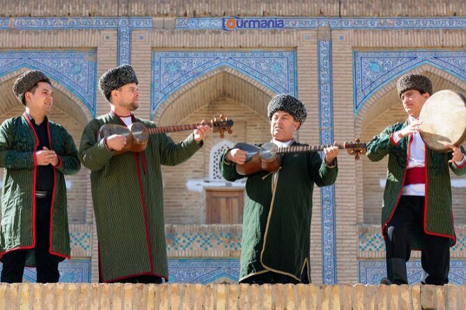 Samarkand Historical City Highlights Guided Walking Tour - Stop 3: Bibi-Khanym Mosque (power, devotion, and architectural scale)