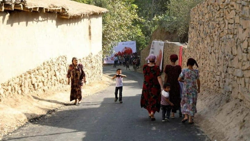 Samarkand: Village Tour with Plov Cooking Class & Home Visit - The bazar stop: where your plov ingredients take shape