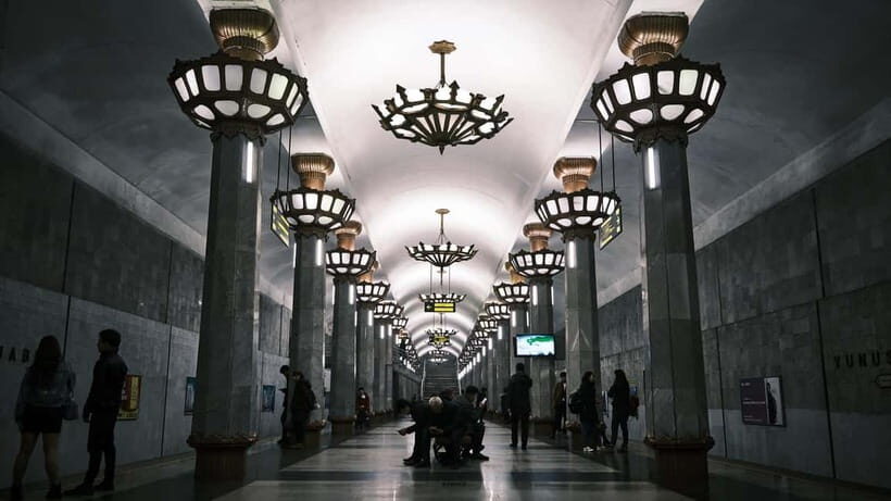 Tashkent: 4 Hour Food Tour and Metro Journey with a Guide - Chorsu Bazaar: the easiest way to start eating like a local
