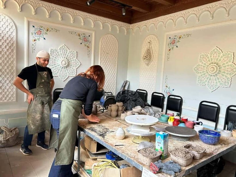 Tashkent: Uzbek Culture, Food, Crafts & Pottery Masterclass - Uzbek Lunch With Plov, Non, and Unlimited Green Tea