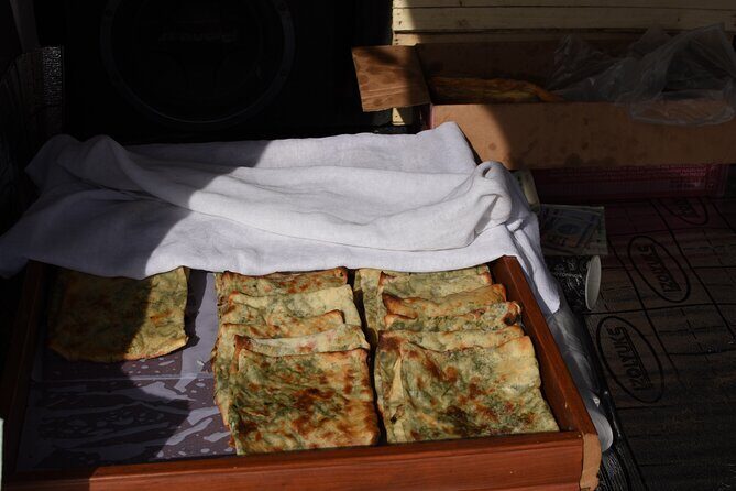 Tashkent Vegan Street Food Tour - Stop 1: Chorsu Bazaar and the Khanum on Gluttony Lane