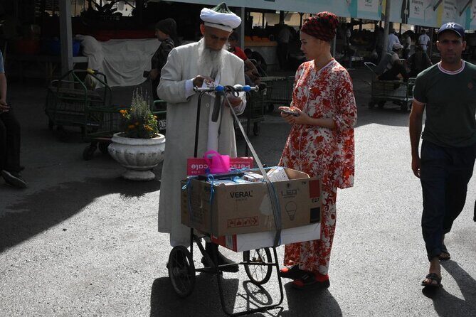 Tashkent Vegan Street Food Tour - Stop 2: Khadra alley walk—slow pace, local life, easy questions