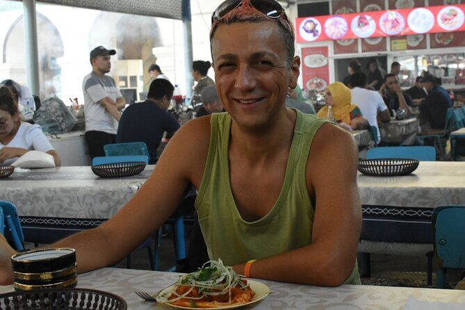 Tashkent Vegan Street Food Tour - Akmal’s local storytelling: more than food explanations