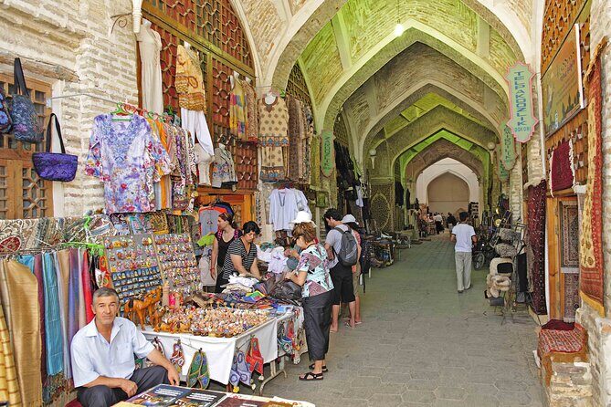 Uzbekistan 6 days private tour Tas-Khiva-Buk-Sam-Tas - Day 4 Bukhara: Lyab-i Hauz Square to the Ark Fortress