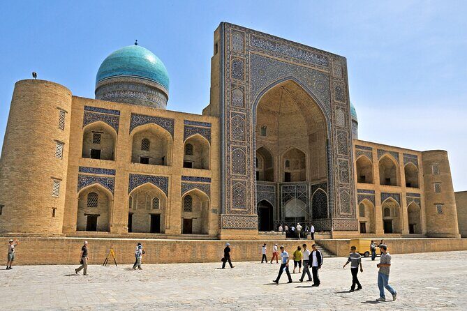 Uzbekistan in 7 days Tashkent, Samarkand, Bukhara and Khiva - The Ride Toward Khiva: Amu Darya as Your Breather Stop